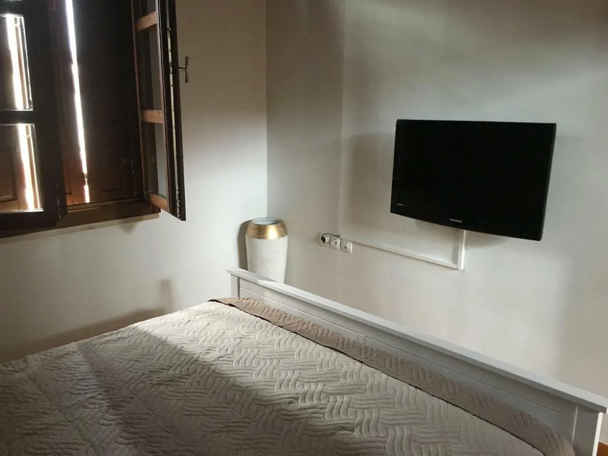 Quince Apartment Rethymno  Greece